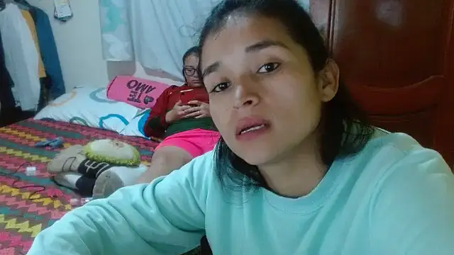 Snapshot of clayre_and_jill chatting on September 29, 2025, 6:24 pm clayre and jill online show from September 29, 2025, 6:24 pm