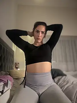 Snapshot of alessandra-a chatting on September 18, 2025, 11:30 pm alessandra-a online show from September 18, 2025, 11:30 pm