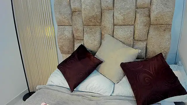 Snapshot of amatista__smith chatting on October 1, 2025, 8:24 pm amatista smith online show from October 1, 2025, 8:24 pm