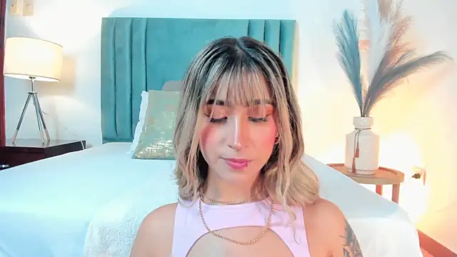 LucyJhonnsonn online show from January 30, 2025, 12:50 am