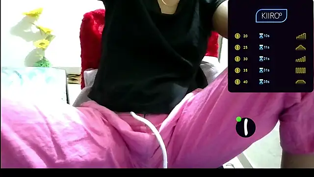 Jenny-Lucifer online show from April 3, 2026, 11:33 pm