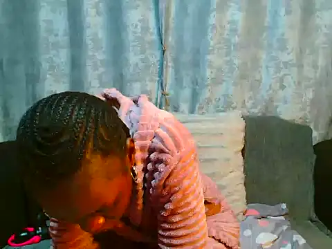 Snapshot of VANESAAMBER23 chatting on October 21, 2025, 2:11 am VANESAAMBER23 online show from October 21, 2025, 2:11 am