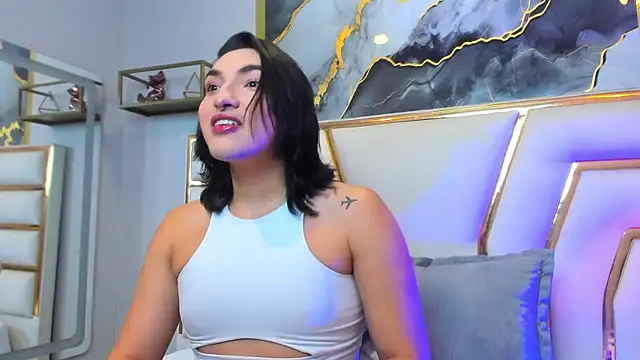 Snapshot of TomLondon_ chatting on March 20, 2025, 11:38 am TomLondon  online show from March 20, 2025, 11:38 am