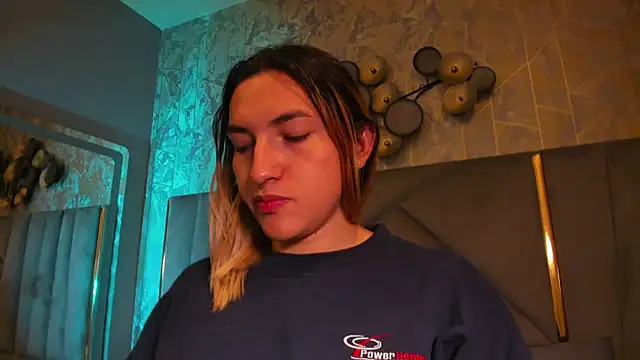 TomLondon  online show from February 21, 2026, 12:51 pm