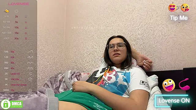 the princese online show from February 3, 2025, 2:58 am