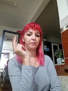 Snapshot of Evadesirex46 chatting on October 18, 2025, 5:42 am Evadesirex46 online show from October 18, 2025, 5:42 am