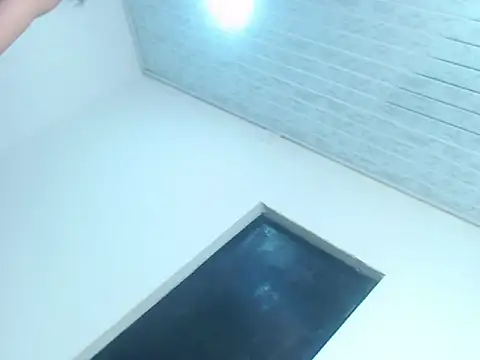 nathasha-hotts online show from April 17, 2026, 8:00 pm