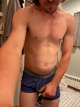 Snapshot of Lilsmokeshow017 chatting on September 14, 2025, 8:37 am Lilsmokeshow017 online show from September 14, 2025, 8:37 am