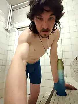 Lilsmokeshow017 online show from November 13, 2025, 1:09 am