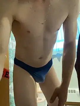 Snapshot of Lilsmokeshow017 chatting on October 5, 2025, 3:47 pm Lilsmokeshow017 online show from October 5, 2025, 3:47 pm