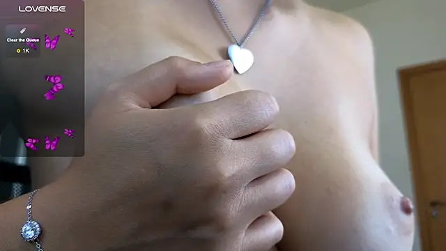 your demi online show from October 5, 2025, 7:32 am