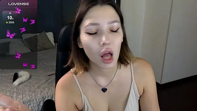 your demi online show from October 28, 2025, 3:22 pm