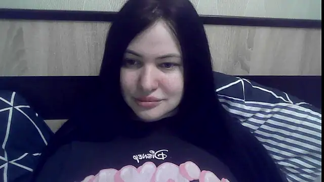 German Eva online show from April 5, 2026, 4:57 pm