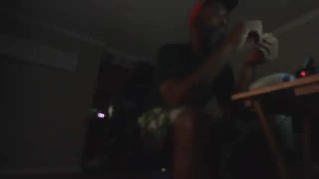 Snapshot of choco-sexo@xh chatting on September 17, 2025, 11:07 pm choco-sexoxh online show from September 17, 2025, 11:07 pm