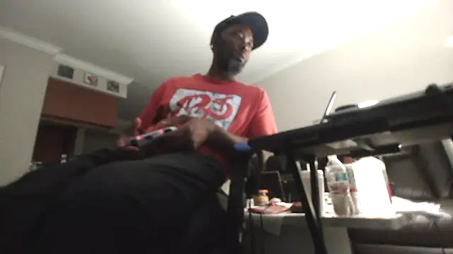 Snapshot of choco-sexo@xh chatting on October 25, 2025, 9:48 pm choco-sexoxh online show from October 25, 2025, 9:48 pm