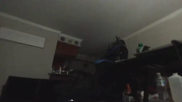 Snapshot of choco-sexo@xh chatting on October 24, 2025, 8:52 pm choco-sexoxh online show from October 24, 2025, 8:52 pm