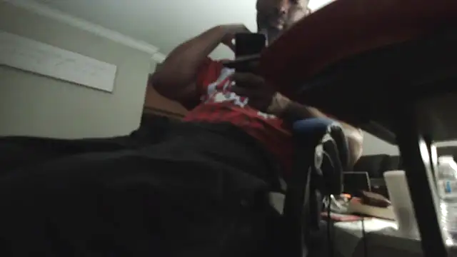 Snapshot of choco-sexo@xh chatting on October 27, 2025, 4:02 am choco-sexoxh online show from October 27, 2025, 4:02 am