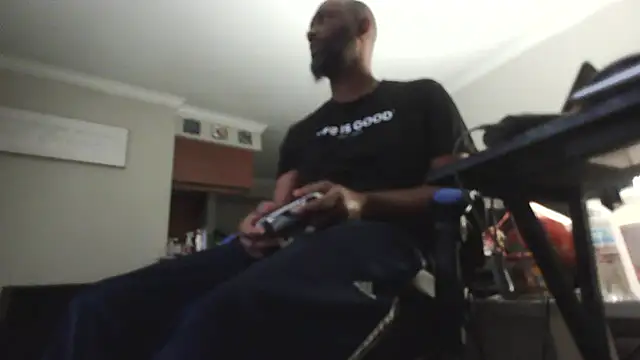 Snapshot of choco-sexo@xh chatting on October 29, 2025, 4:22 am choco-sexoxh online show from October 29, 2025, 4:22 am