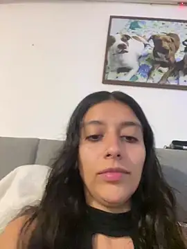 BrittanyDiaz online show from April 6, 2026, 3:02 am