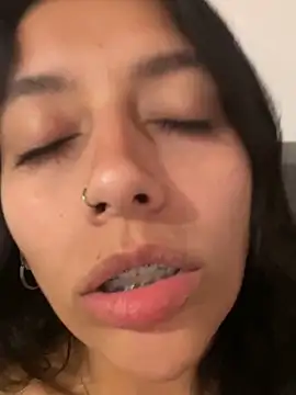 BrittanyDiaz online show from April 2, 2026, 1:35 am