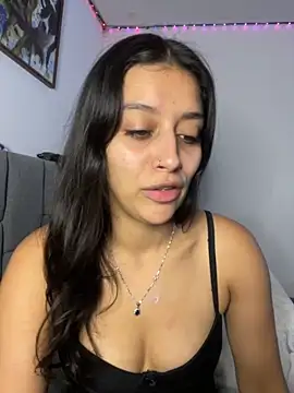 Snapshot of BrittanyDiaz chatting on September 25, 2025, 6:58 pm BrittanyDiaz online show from September 25, 2025, 6:58 pm