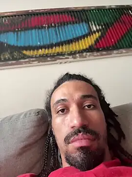 Snapshot of hotcamboy420 chatting on March 14, 2025, 7:23 pm hotcamboy420 online show from March 14, 2025, 7:23 pm