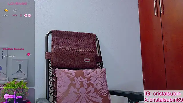 Snapshot of cristal_subin69 chatting on October 1, 2025, 12:42 pm cristal subin69 online show from October 1, 2025, 12:42 pm