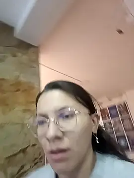 Snapshot of karlamorris_ chatting on October 9, 2025, 2:06 pm karlamorris online show from October 9, 2025, 2:06 pm