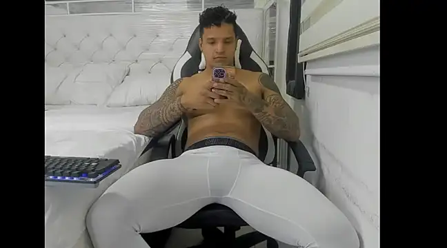 king diablo666 online show from February 14, 2025, 11:42 pm
