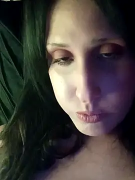 youka tr online show from December 17, 2025, 8:25 pm