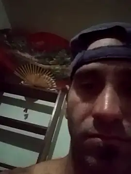 Snapshot of soulreaver199 chatting on February 27, 2026, 12:33 am soulreaver199 online show from February 27, 2026, 12:33 am