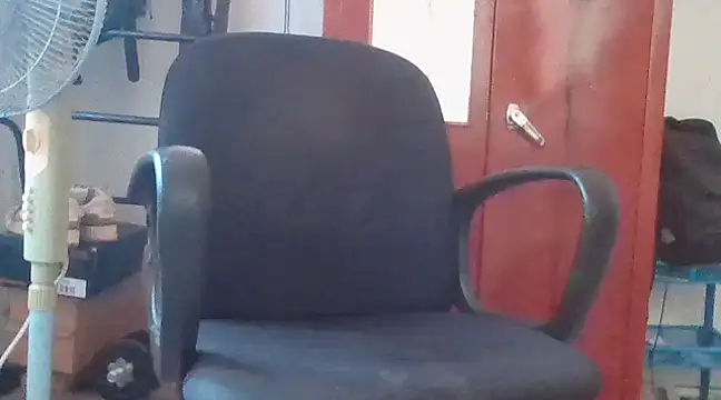 Snapshot of RoccoSL2003 chatting on March 23, 2025, 6:26 am RoccoSL2003 online show from March 23, 2025, 6:26 am