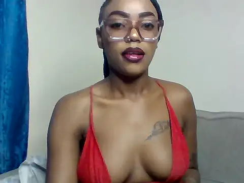 Snapshot of _crystal_princesss chatting on June 6, 2026, 5:40 pm crystal princesss online show from June 6, 2026, 5:40 pm