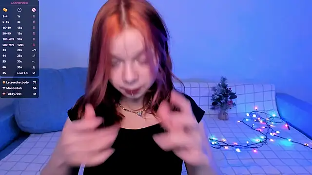 Snapshot of crystal_lilith chatting on December 22, 2024, 12:50 am crystal lilith online show from December 22, 2024, 12:50 am