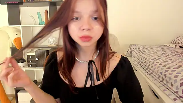 Snapshot of crystal_lilith chatting on February 22, 2025, 4:30 pm crystal lilith online show from February 22, 2025, 4:30 pm
