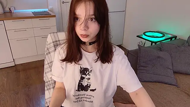 Snapshot of crystal_lilith chatting on October 26, 2025, 4:29 pm crystal lilith online show from October 26, 2025, 4:29 pm