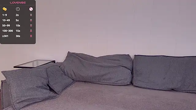 Snapshot of crystal_lilith chatting on October 6, 2025, 5:02 pm crystal lilith online show from October 6, 2025, 5:02 pm