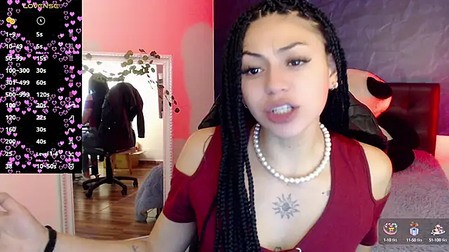 april dumont online show from January 24, 2025, 12:41 pm