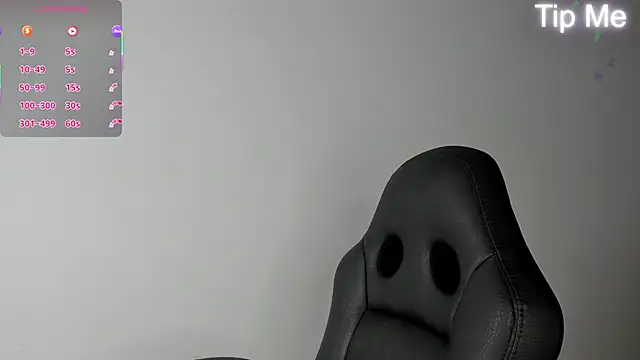 Snapshot of april_dumont chatting on February 7, 2026, 1:30 pm april dumont online show from February 7, 2026, 1:30 pm