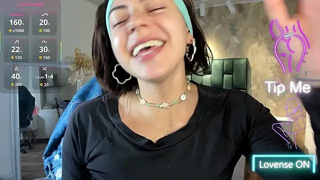 april dumont online show from December 1, 2025, 1:01 pm