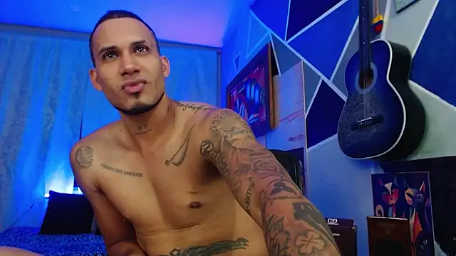 MagnusFrost online show from April 15, 2026, 3:12 am