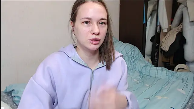 leila bambi  online show from February 19, 2025, 10:31 pm