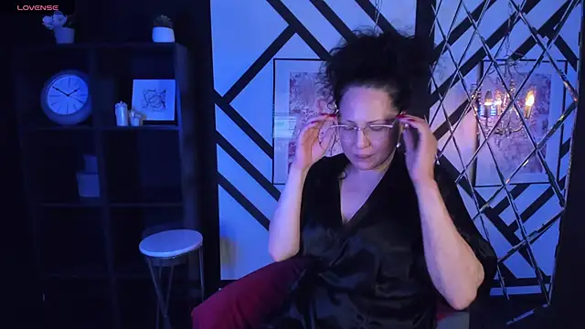 Anita Muse online show from February 7, 2025, 3:01 am