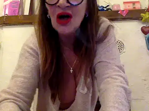 gildamilf online show from December 27, 2024, 6:42 pm