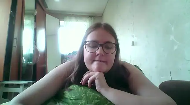 DesireMelissa online show from February 14, 2025, 8:42 am