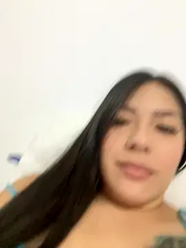 Snapshot of Latina_vanessa chatting on October 3, 2025, 1:42 am Latina vanessa online show from October 3, 2025, 1:42 am