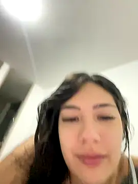 Snapshot of Latina_vanessa chatting on September 13, 2025, 11:38 pm Latina vanessa online show from September 13, 2025, 11:38 pm