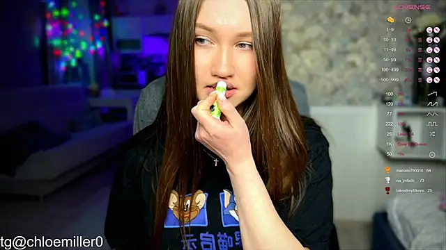 ChloeMillerMeow online show from January 19, 2025, 7:26 pm