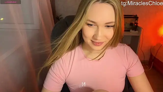 Snapshot of ChloeMillerMeow chatting on July 8, 2026, 6:41 pm ChloeMillerMeow online show from July 8, 2026, 6:41 pm