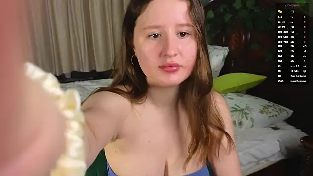 Snapshot of SquirtBabee chatting on March 1, 2026, 3:23 pm SquirtBabee online show from March 1, 2026, 3:23 pm